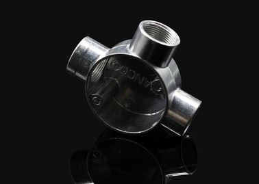 TOPELE 25MM 熱浸したガルバニズムアルミニウム 柔らかい鉄金属管接口箱