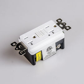 20Amp GFCI アウトレット 125 ボルト LEDライト付き耐候容器指示器